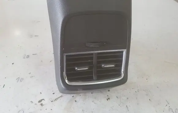 Audi A3 S3 8V Dash center air vent grill 8V0819203