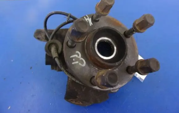 Nissan Almera Tino Front wheel hub spindle knuckle