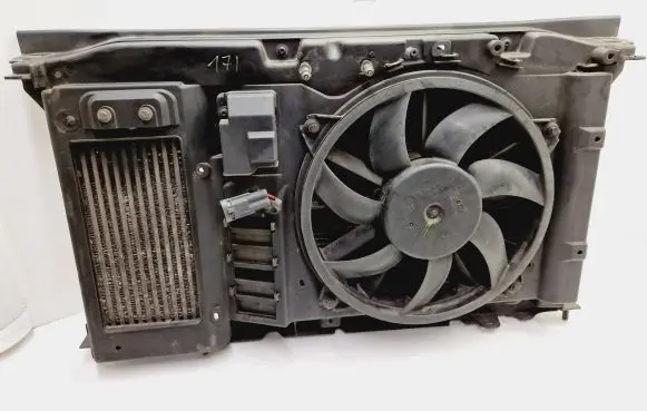 Citroen C4 II Radiator set 9684212480