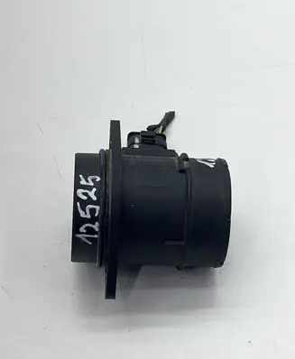KIA Ceed Mass air flow meter 9021050002 281642A500 271778657