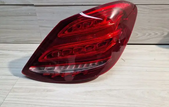 Mercedes-Benz C W205 Rear/tail lights A2059060457