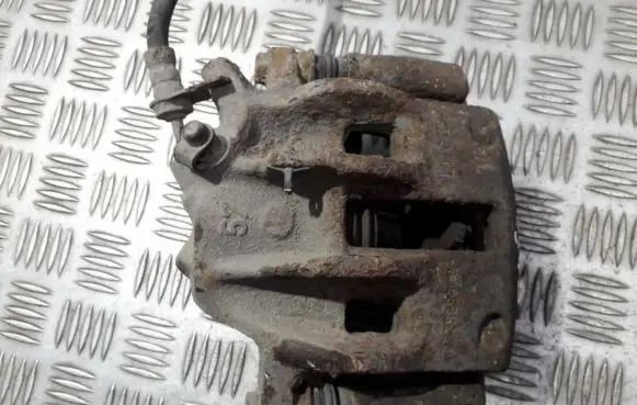 Peugeot 406 Front brake caliper