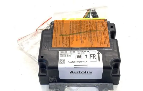 Nissan Qashqai Airbag deployment crash/impact sensor 988204EH0C