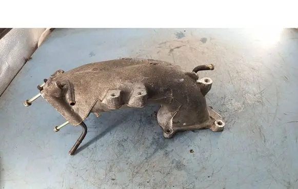 Nissan Quest Intake manifold 