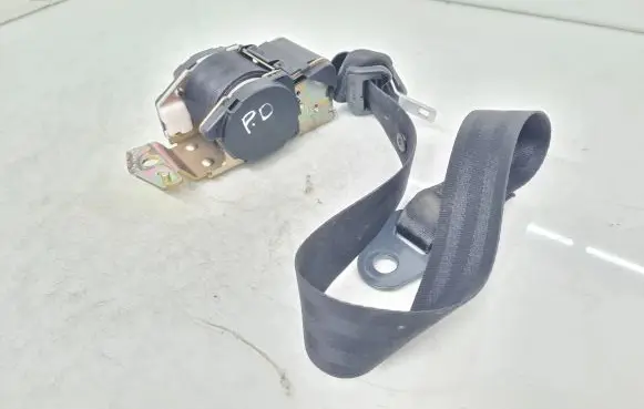 Peugeot 405 Front seatbelt N160200 4463716