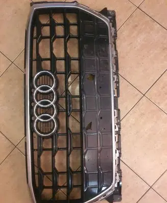 Audi SQ2 GA Front bumper upper radiator grill 81A853651h