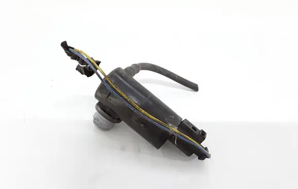 Opel Agila B Windscreen/windshield washer pump 080427A 657136 30646