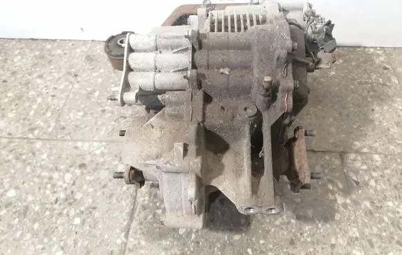 Rear differential