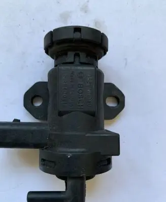 Citroen C5 Turbo solenoid valve 9635704380 0928400414