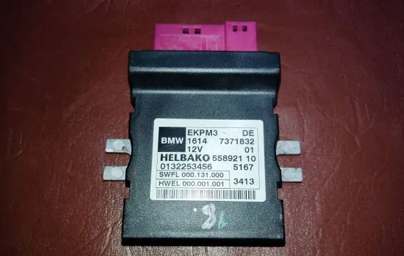 BMW 4 F32 F33 Fuel injection pump control unit/module 7371832 16147371832