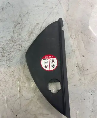 Dashboard side end trim