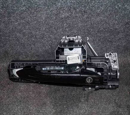 Mercedes-Benz E A207 Front door exterior handle