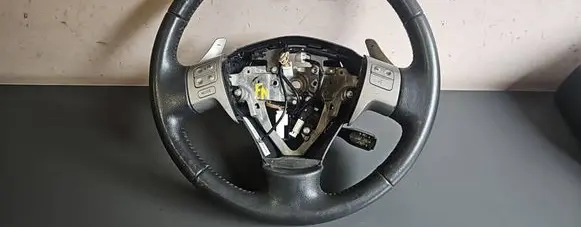 Toyota Auris 150 Steering wheel 6066111