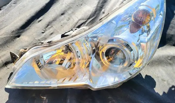 Subaru Legacy Headlight/headlamp