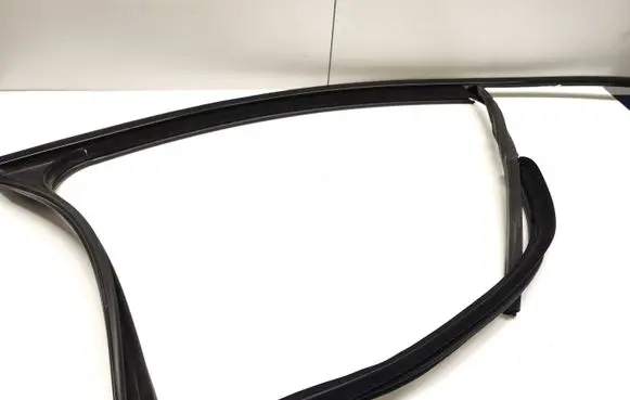 Porsche Macan (95B) Other front door trim element