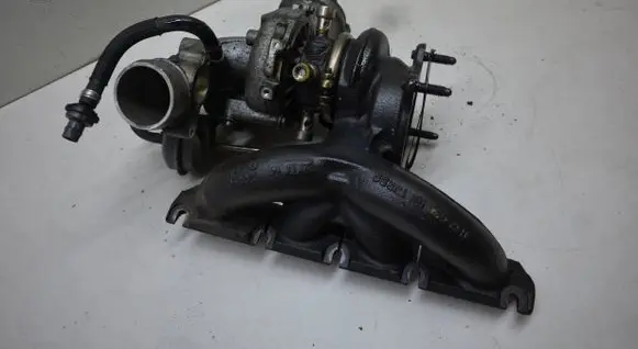 Audi A4 S4 B8 8K Turbo 06H145702R