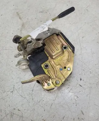Mercedes-Benz 190 W201 Front door lock