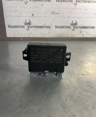 Mercedes-Benz E W212 Parking PDC control unit/module A0009003706