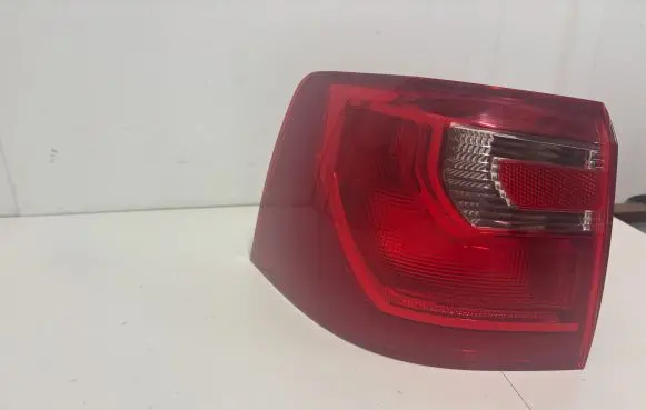 Seat Alhambra (Mk2) Rear/tail lights 90007826 04445508J6