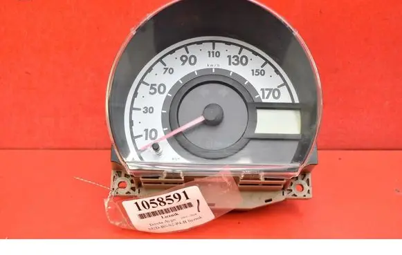 Toyota Aygo AB10 Speedometer (instrument cluster) 838000H011A