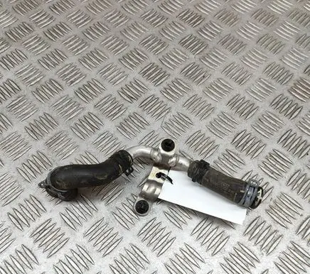 Volkswagen Amarok Engine coolant pipe/hose 2H3121065B 2H3121073B