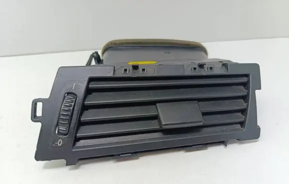 BMW 5 E60 E61 Dashboard side air vent grill/cover trim 6910732