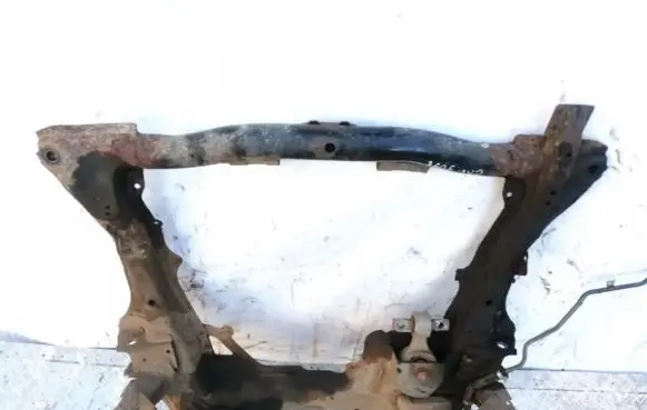 Honda CR-V Front subframe