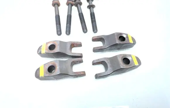 Hyundai i40 Fuel Injector clamp holder