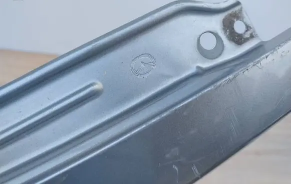 Mazda 3 II Fender BBP852111B