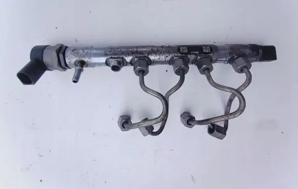 Toyota Avensis T250 Fuel main line pipe 851416601