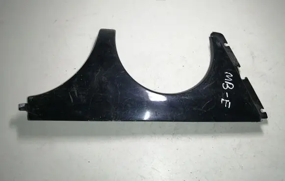 Mercedes-Benz E W210 Under headlight/headlamp trim 2108200212
