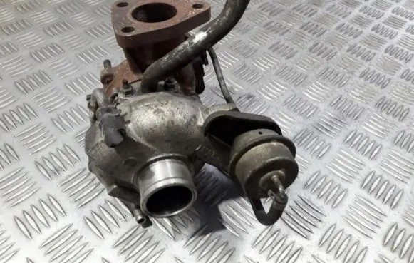 Toyota Avensis T220 Turbo 1720127010 17201-27010