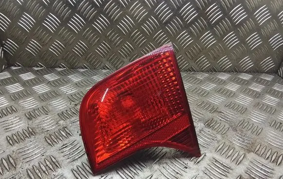 Audi A4 S4 B7 8E 8H Tailgate rear/tail lights 8E5945094A