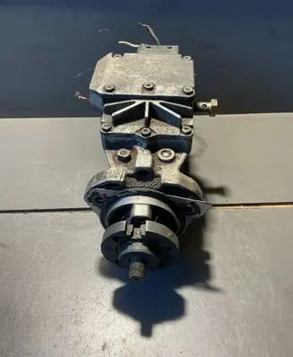 Ford Focus Fuel injection high pressure pump 0470004002