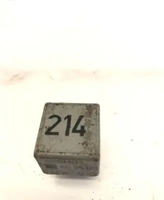 Audi A5 8T 8F Other relay 443951253K