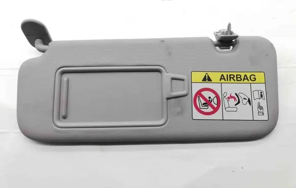 Sun visor
