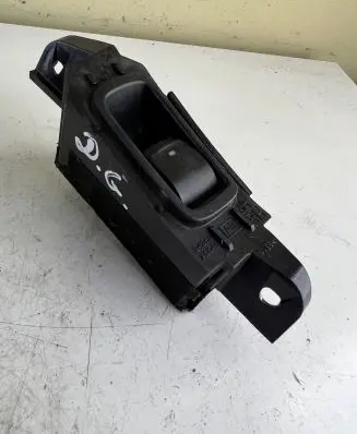 Subaru Outback Electric window control switch 94263AG040