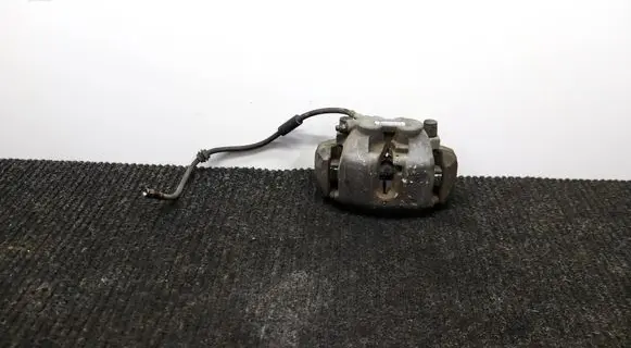 Mercedes-Benz GL X164 Front brake caliper 68052401