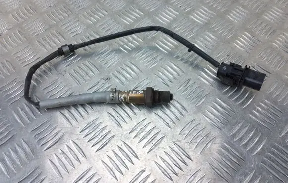 Skoda Superb B6 (3T) Lambda probe sensor 06J906262