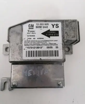 Opel Zafira A Airbag control unit/module 13203620