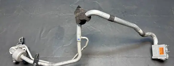 Volvo S90, V90 Air conditioning (A/C) pipe/hose 31694236 31404338 31841394