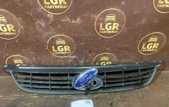 Ford Focus Front grill 8M518200AD