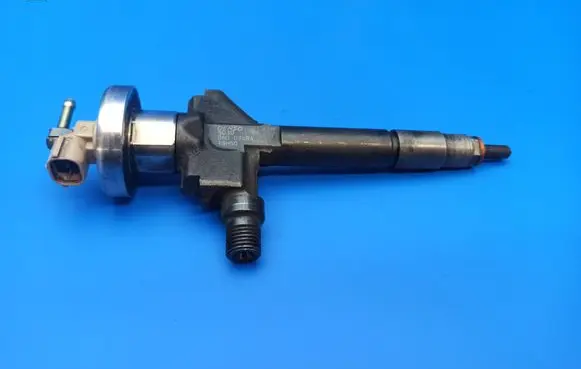 Mazda 6 Fuel injector 13H50 06D03686 5030