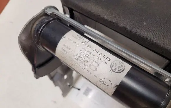 Volkswagen PASSAT B6 Armrest 3C0864207B 1105692
