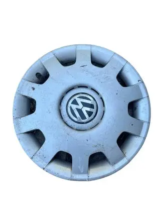 Volkswagen Golf IV R14 wheel hub/cap/trim 1J0601147L