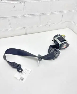 Mercedes-Benz ML W164 Front seatbelt 2518600985