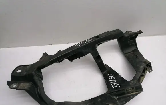 Mitsubishi Colt CZ3 Headlight/headlamp mounting bracket MN105060