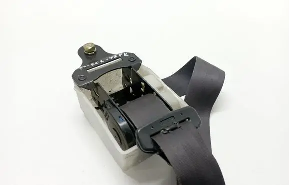 Mitsubishi Eclipse Front seatbelt G0164 E0059
