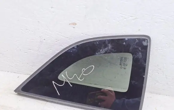 Renault Captur Rear side window 43R001595