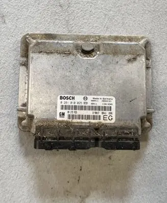 Opel Frontera B Engine control unit/module 09173933 28SA4101